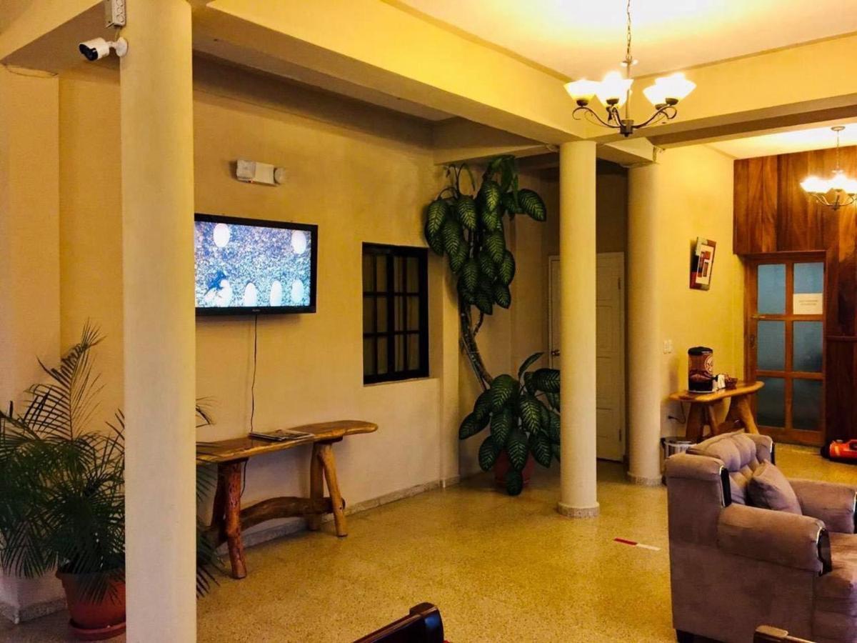 Hotel Las Margaritas La Esperanza Ngoại thất bức ảnh