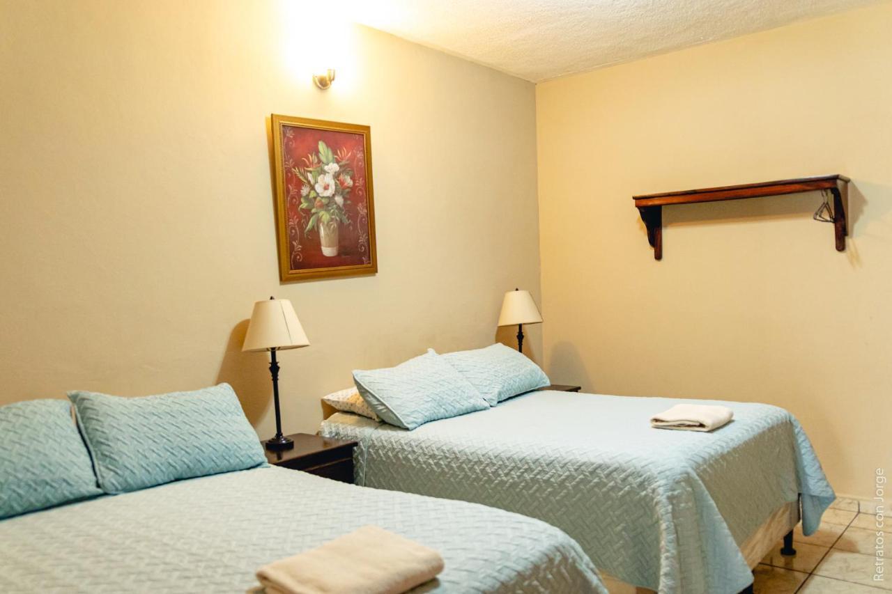 Hotel Las Margaritas La Esperanza Ngoại thất bức ảnh