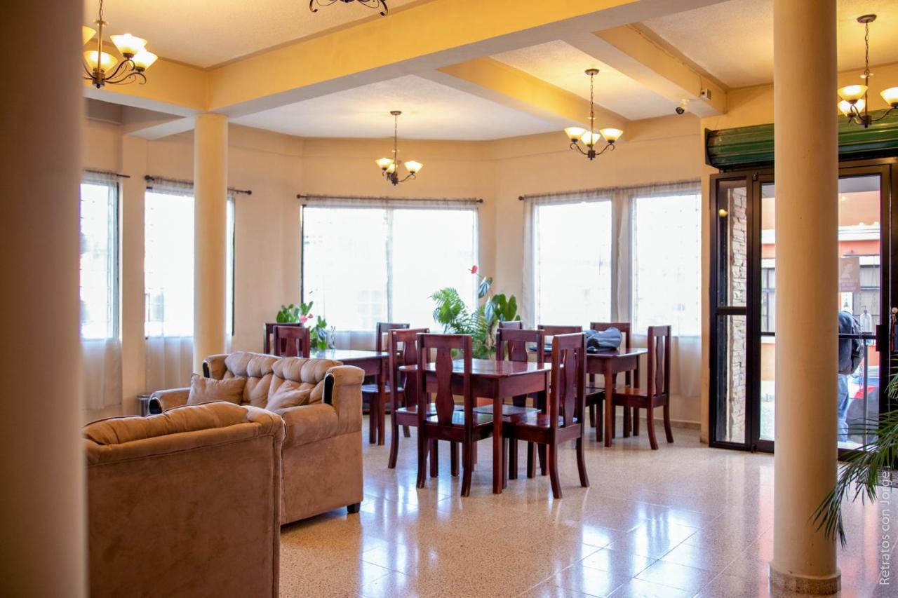 Hotel Las Margaritas La Esperanza Ngoại thất bức ảnh