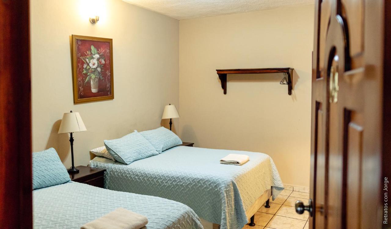 Hotel Las Margaritas La Esperanza Ngoại thất bức ảnh