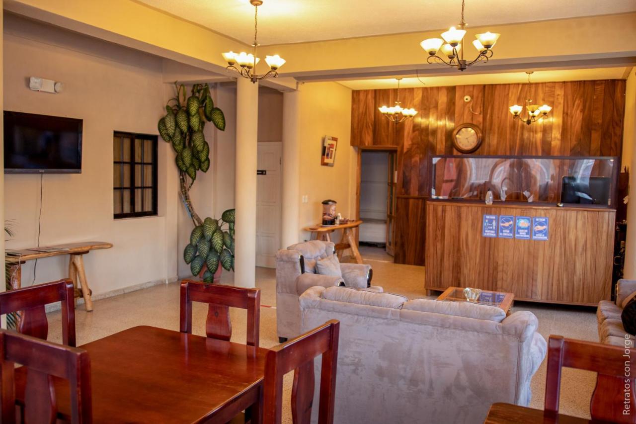 Hotel Las Margaritas La Esperanza Ngoại thất bức ảnh