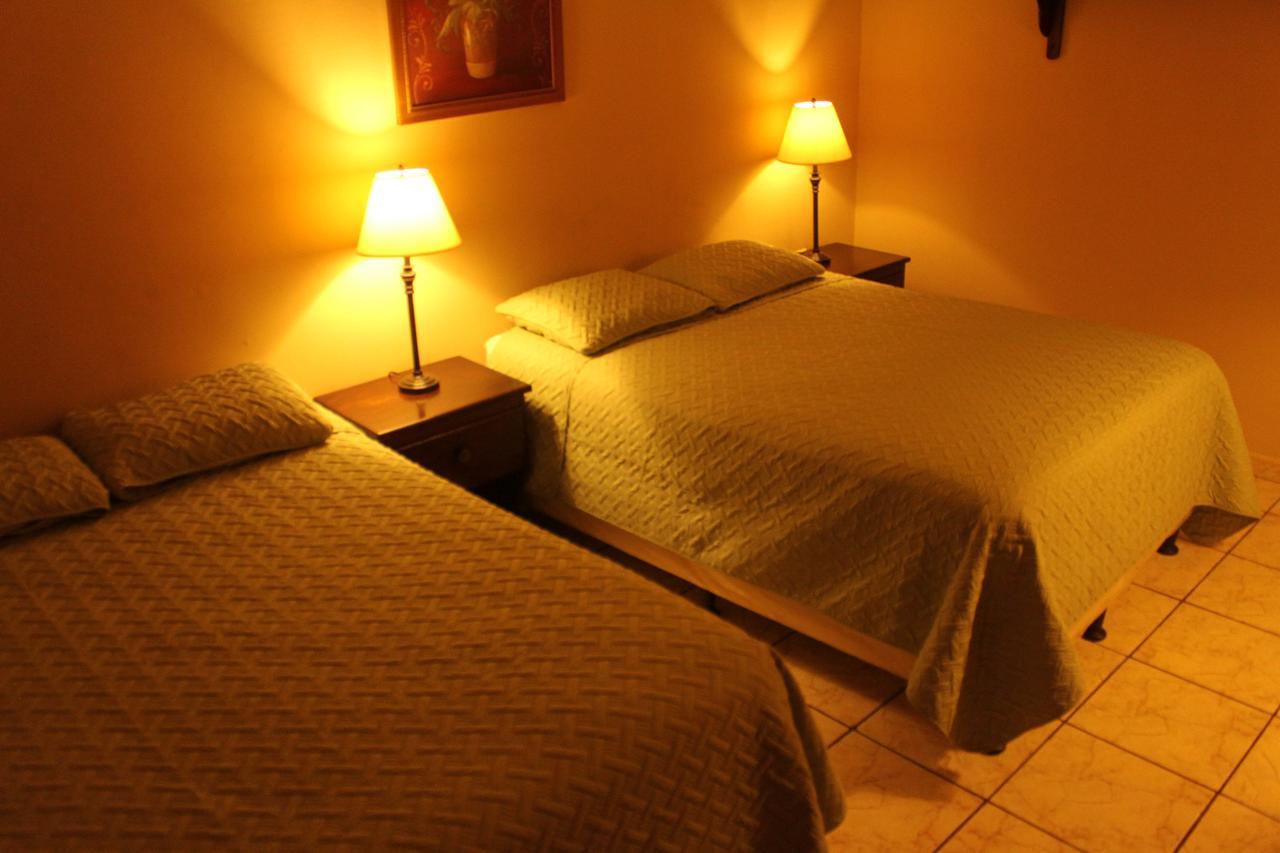 Hotel Las Margaritas La Esperanza Ngoại thất bức ảnh